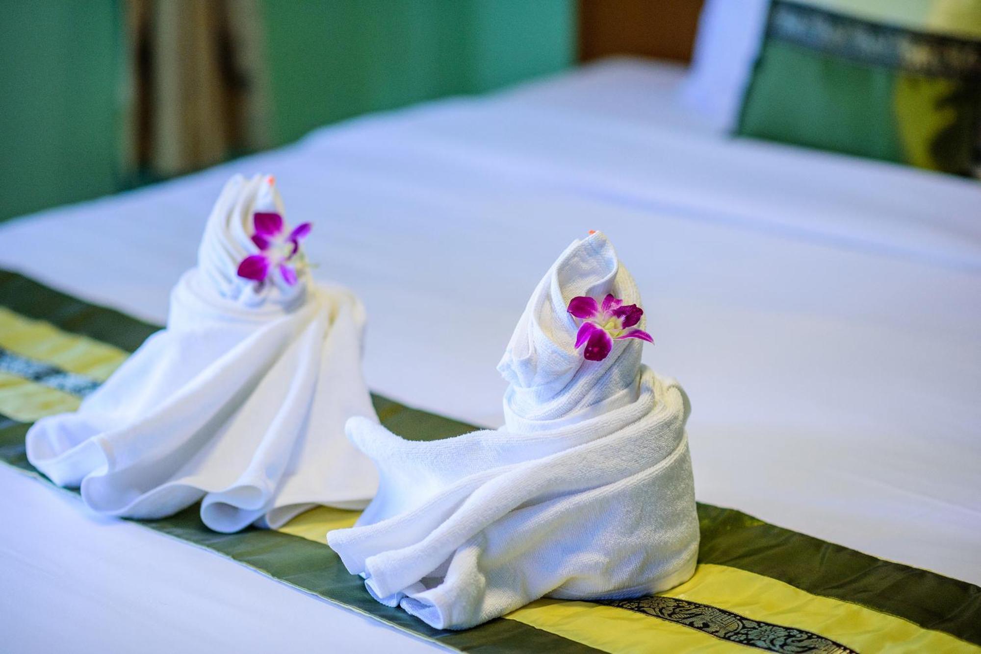 Bann Mangkud Khaolak Villa Khao Lak Exteriör bild
